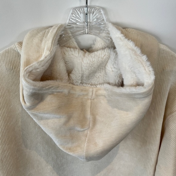 Lou & Grey Cream Corduroy Hooded Sweatshirt. Size Small - Picture 7 of 9